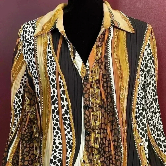 Fashion Bug 1X Animal Print Bell Sleeves Chain Link Print Crinkle Blouse - Picture 2 of 9